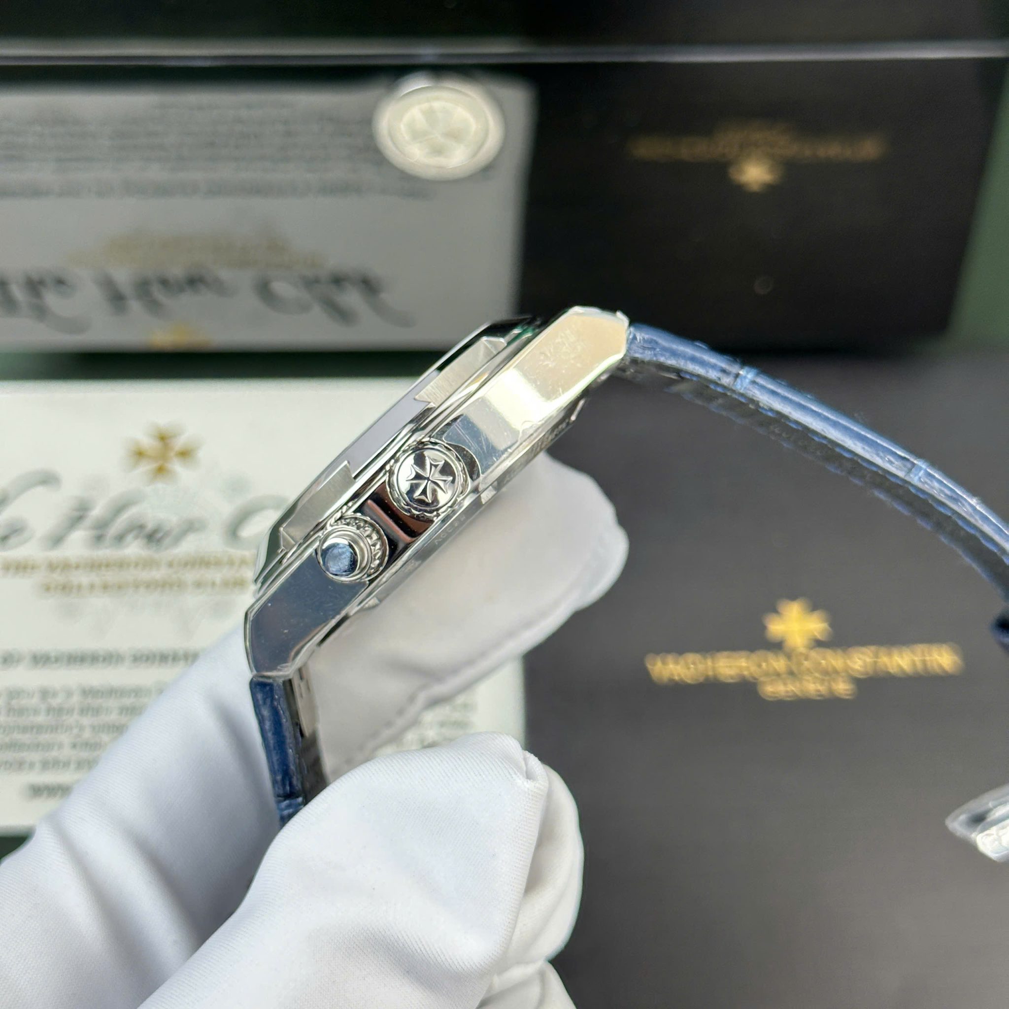 Vacheron Constantin Overseas Dual Time 7900V/110A-B334 Blue Dial Leather Strap Swiss Replica PZF 41mm - Image 7