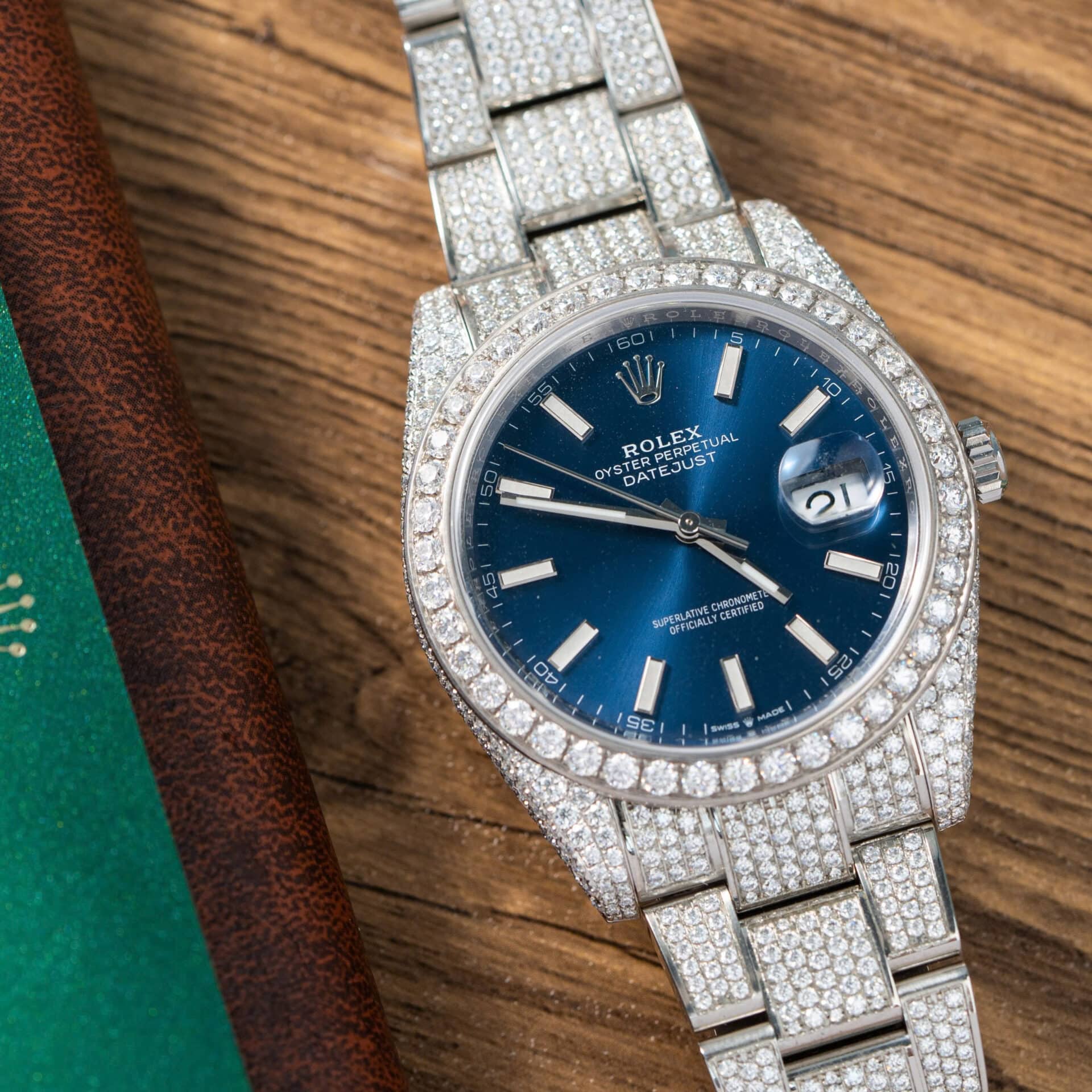 Đồng Hồ Rolex Datejust Mặt Xanh Dương Cọc Dạ Quang Chế Tác Full Moissanite Hong Kong 41mm - Image 3